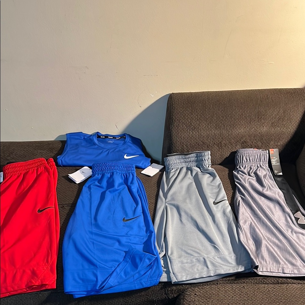 Nike MENS BUNDLE SIZE M